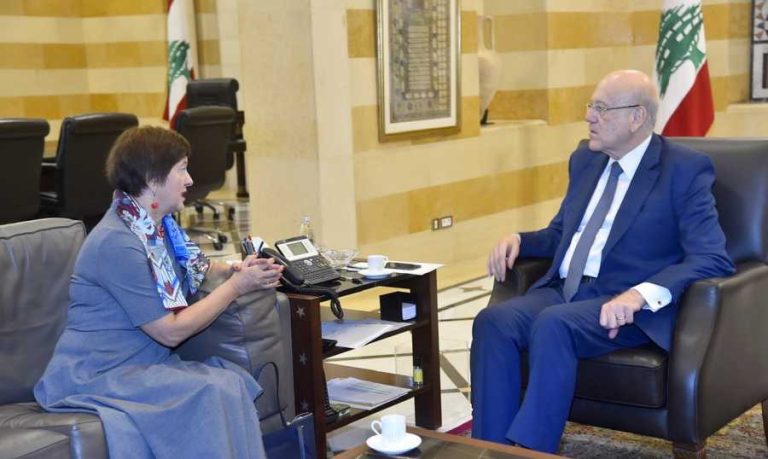 فرونتسكا من السراي الحكومي: لإتمام الاستحقاقات الدستورية بموعدها