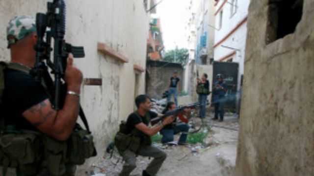 اشتباك مسلح في الزاهرية ليلاً