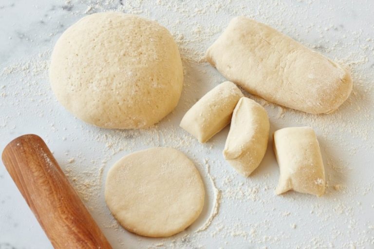 أضرار خطيرة.. ماذا يحدث لجسمك عند الإكثار من تناول المعجنات؟