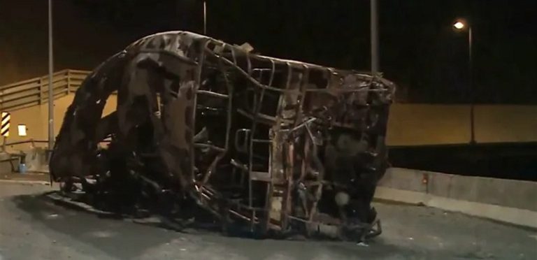 بالفيديو.. حادث يودي بحياة 20 معتمراً في السعودية