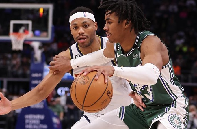 دنفر يستعيد توازنه ويهزم ديترويت