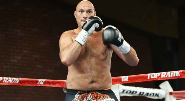 نزال فيوري وأوسيك مؤجل لاجل غير مسمى