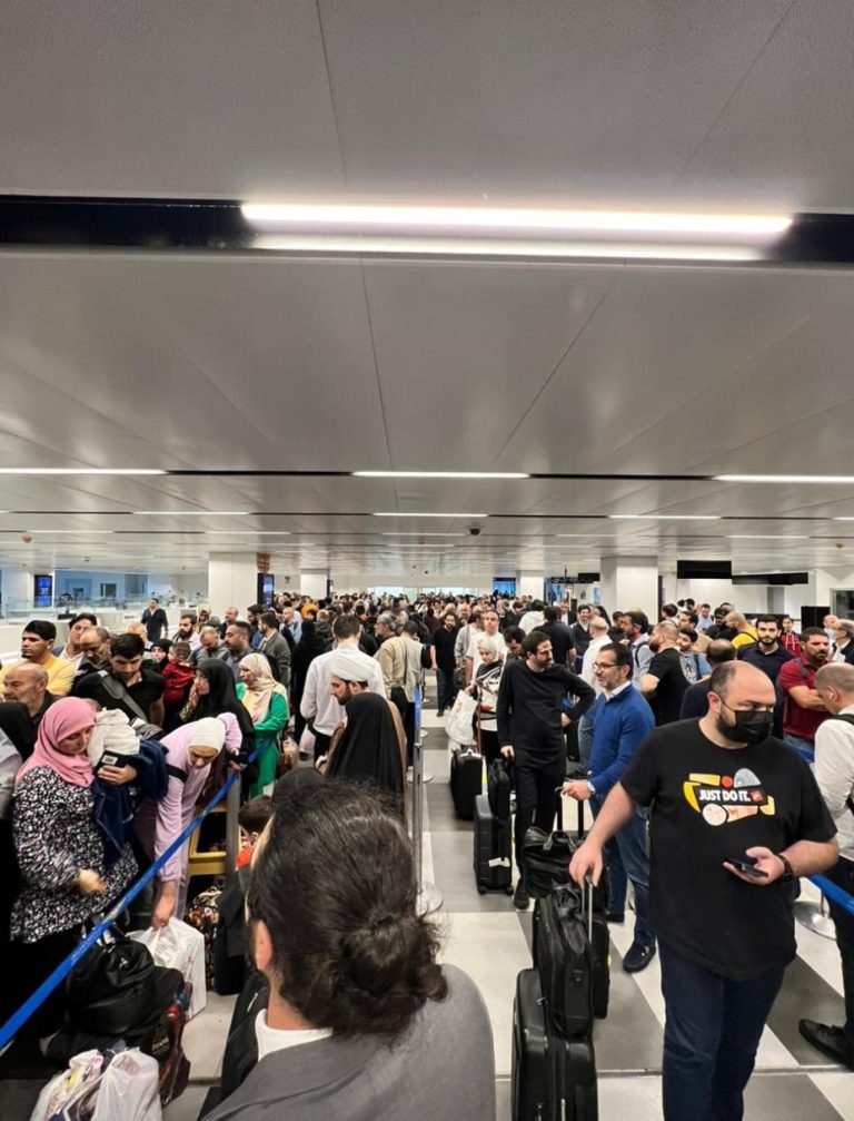 بالفيديو: إزدحام كثيف للمُسافرين في مطار بيروت!