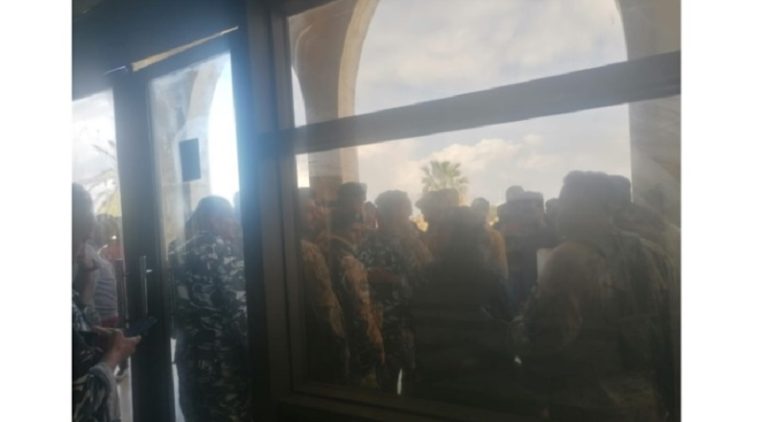 تحرك أمام قصر عدل صيدا احتجاجاً على تخلية سبيل قاتلين