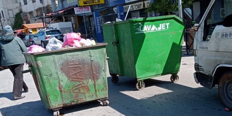 قطع طرقات في طرابلس