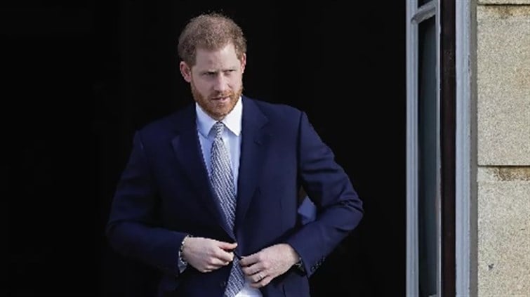الأمير هاري يوجه إتهامات جديدة لقصر بكنغهام