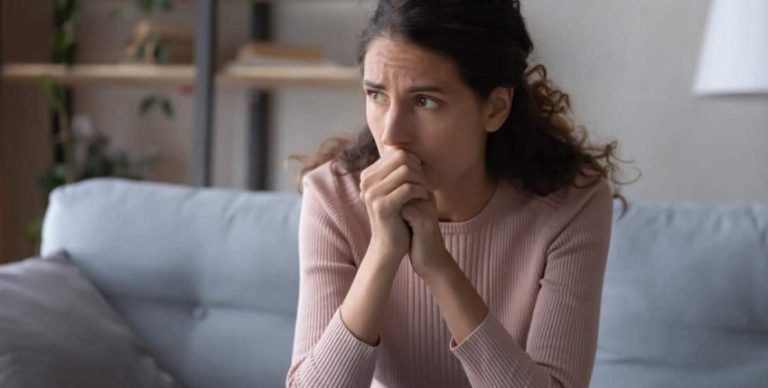 نصائح للمرأة العاملة لمواجهة التوتر والقلق