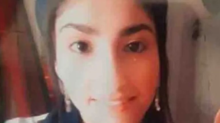 بعدما رفضت الزواج من إبنه.. باكستاني يقتل إبنة شقيقه