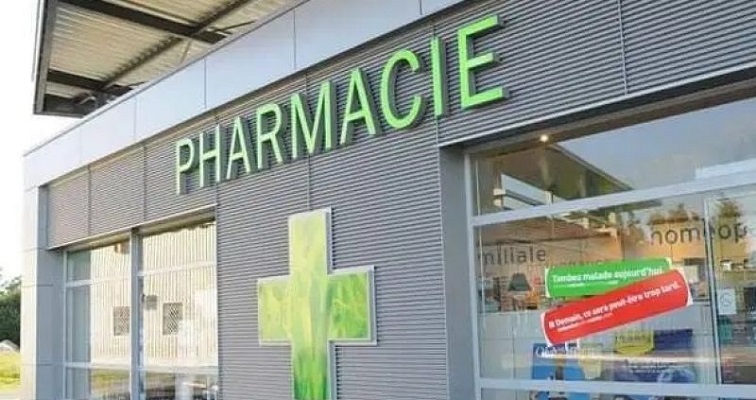 لماذا أقفلت الصيدليات أبوابها؟