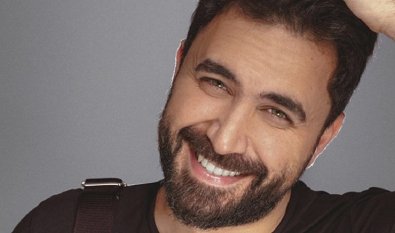 نادر الأتات