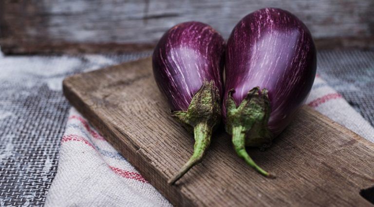 فوائد كثيرة ومذهلة.. 8 أسباب تجعلك تتناول الباذنجان يومياً!