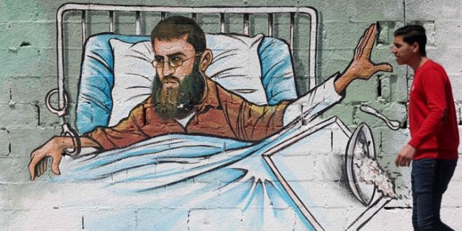 رغم تدهور صحته.. الاحتلال يُرجئ طلب الإفراج عن الأسير خضر عدنان