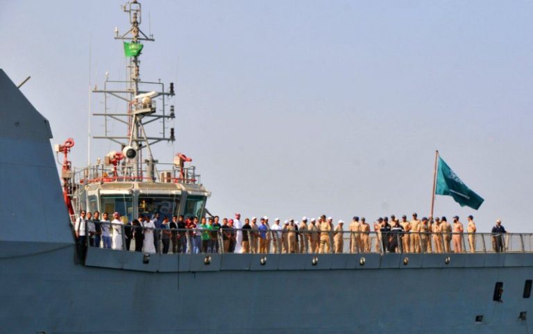 وصول الدفعة الأخيرة من اللبنانيين الآتين من السودان الى جدة