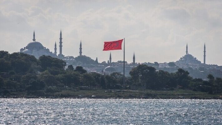 تعليق حركة الملاحة في مضيق البوسفور مؤقتاً
