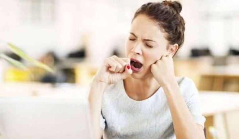 لماذا نتثاءب عندما يتثاءب الآخرون!