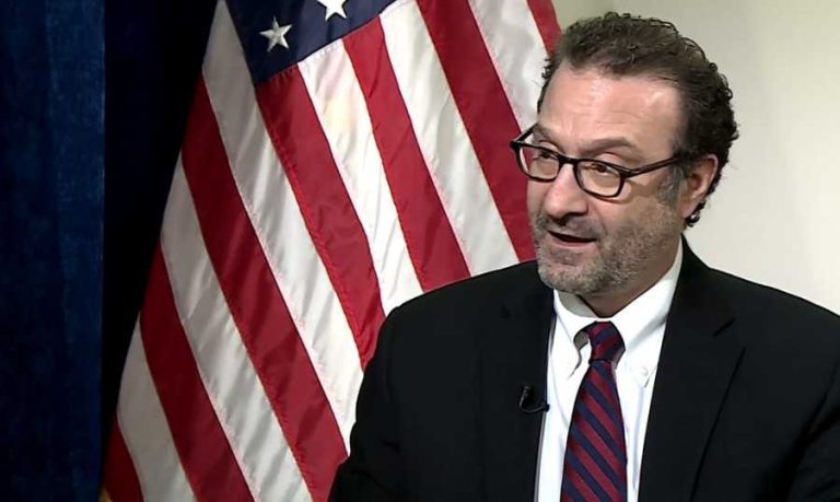 شينكر: العقوبات أداة فعالة للتعبير عن الأولويات الأميركية في لبنان