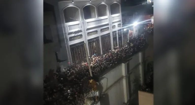 كارثة خلال توزيع مساعدات في اليمن