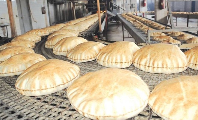 هل يصبح سعر ربطة الخبز على دولار “صيرفة”؟