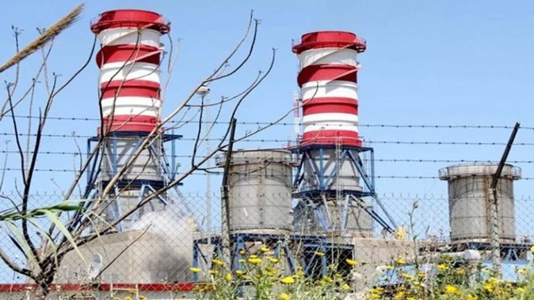 سرعة الرياح تعطل معمل دير عمار