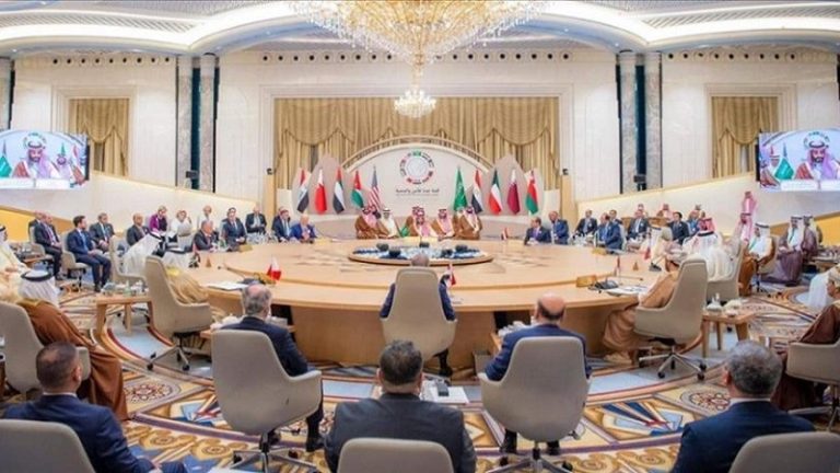 اجتماع جدة: الحل السياسي هو الحل الوحيد للأزمة السورية