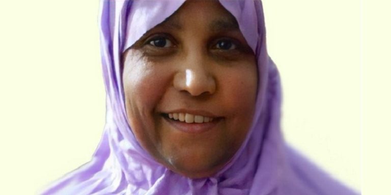 السعودية تطلق سراح طبيبة تفاعلت مع منشور لـ”الحزب”