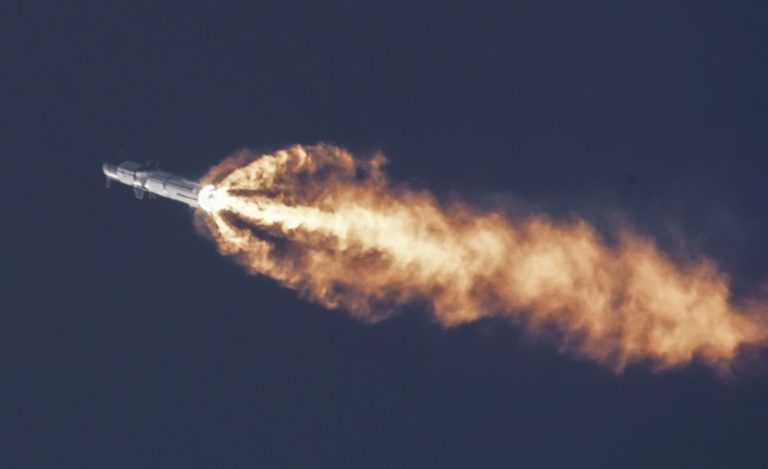 “ستارشيب”