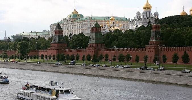 الكرملين يكشف موقفه من توصيات اللجنة الأولمبية الدولية بشأن قبول الرياضيين الروس