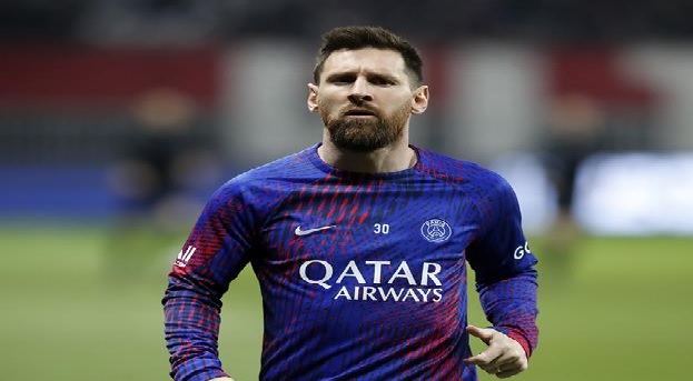 هل اقتربت عودة ميسي لبرشلونة؟