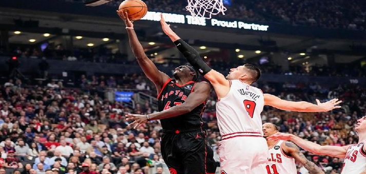 اوكلاهوما يهزم نيو اورليانز وشيكاغو يقلب الطاولة على تورونتو