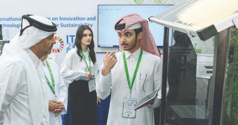 فلسطينيون بالمرتبة الثانية بمسابقة الشباب العربي