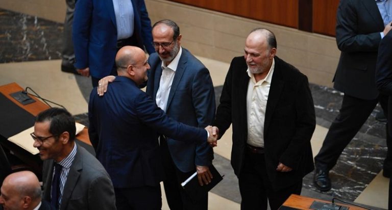 مجلس النواب التيار الحزب