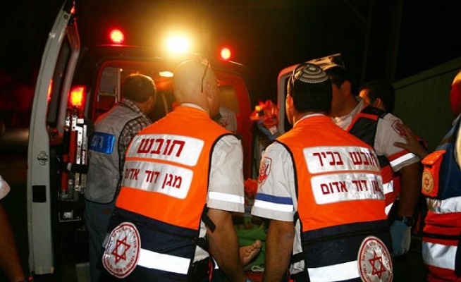 إصابة مستوطن بجروح خطيرة في إطلاق نار بمدينة إلعاد