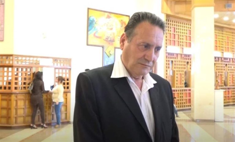 وفاة الممثل السوري فائق عرقسوسي