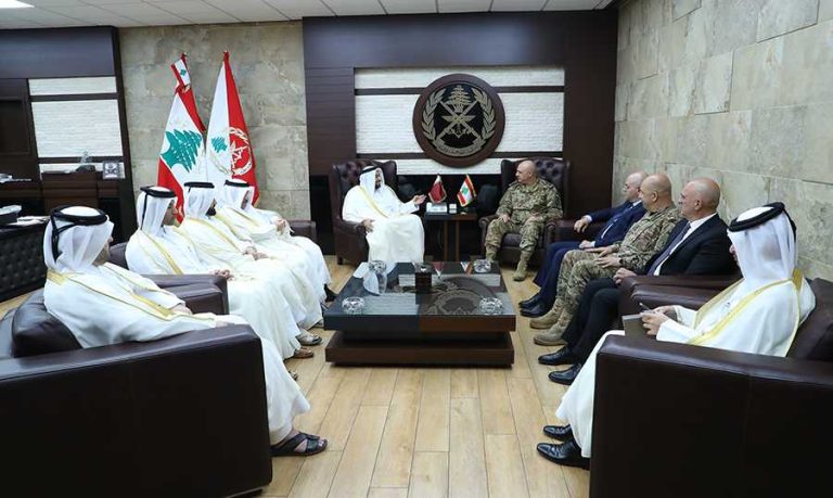 الموفد القطري يزور العماد عون وجعجع
