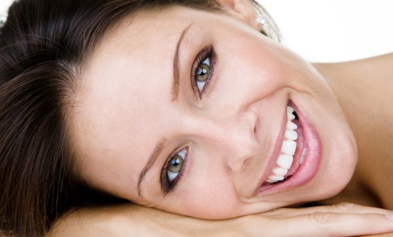 كم سعرة حرارية نحرق في ساعة من الضحك؟