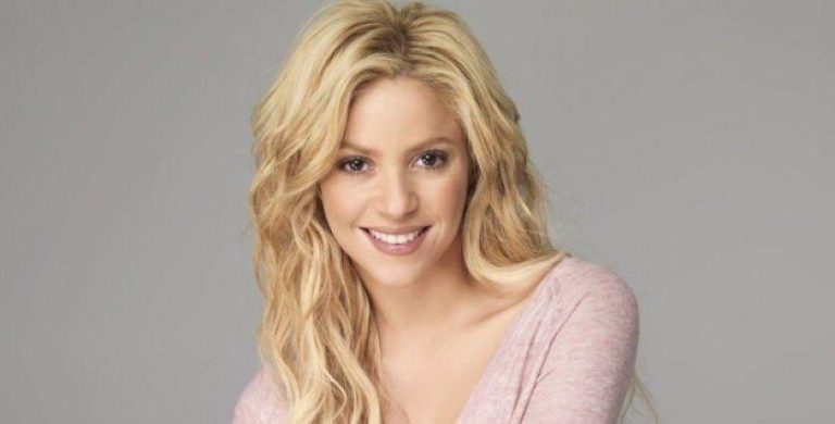 هل نقلت شاكيرا شجرة من برشلونة إلى ميامي؟