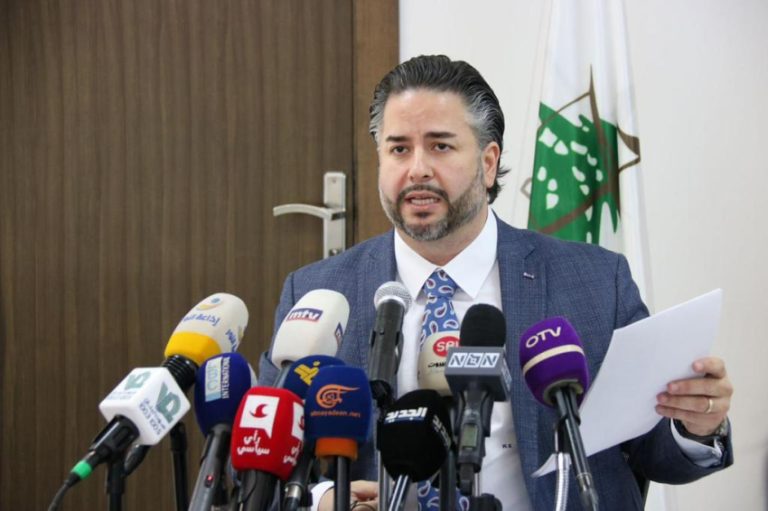 وزير الإقتصاد: التسعير بالدولار حمى المستهلك