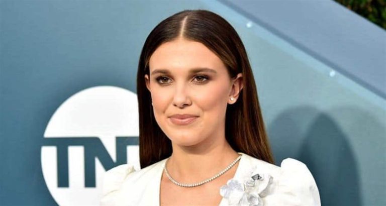 الممثلة ميلي بوبي براون تعلن خطوبتها