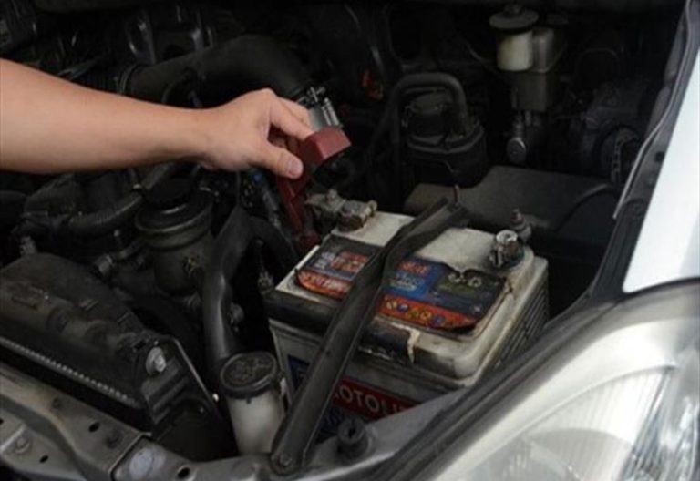 كمين يوقع عصابة سرقة بطاريات في صيدا