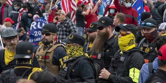 إدانة 4 ناشطين بالتحريض على “الفتنة” في واشنطن!