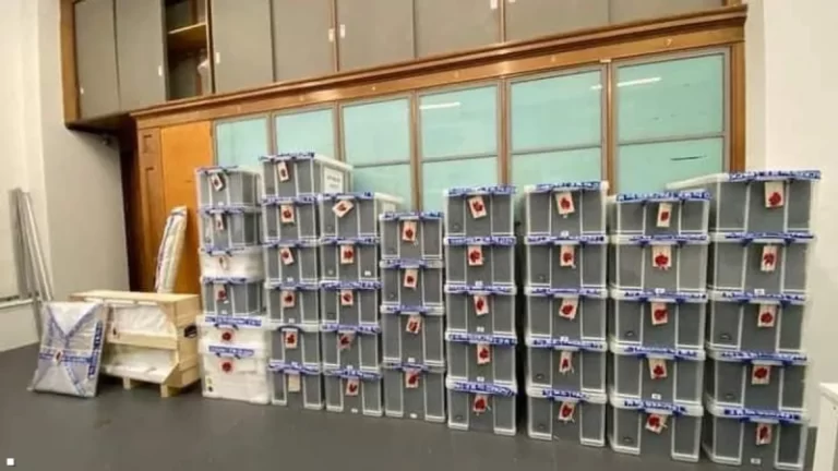 بعد قرن كامل.. العراق يستعيد 6 آلاف قطعة أثرية من بريطانيا