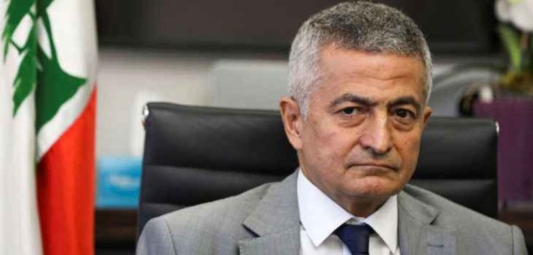 الخليل: أنا ضد إقالة رياض سلامة