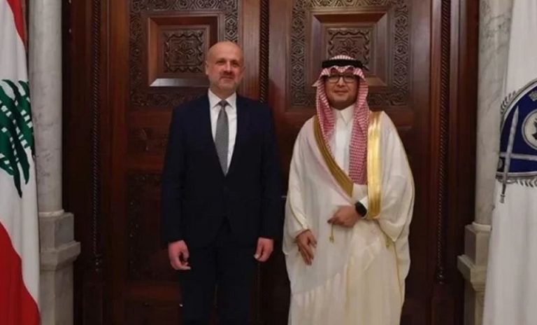 مولوي وبخاري