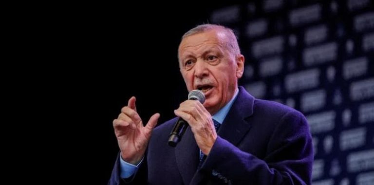 أردوغان: سأخرج منتصراً