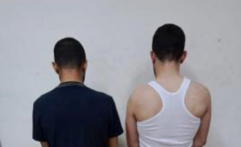 سارق دراجات نارية بقبضة الأمن