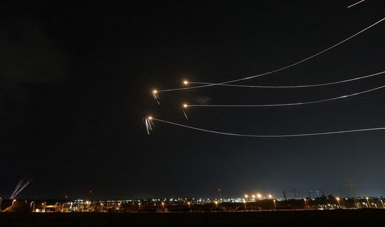 عدوان غزة فلسطين صواريخ