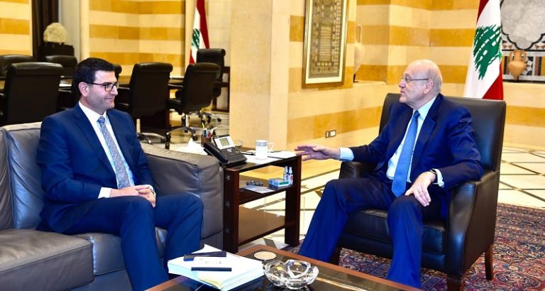 عباس الحاج حسن نجيب ميقاتي