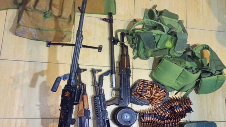 تبادل إطلاق نار بين الجيش ومطلوبين في بعلبك.. وضبط كمية من الأسلحة والذخائر الحربية