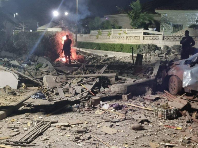 بالفيديو: دمار كبير في مدينة عسقلان المحتلة جرّاء سقوط صواريخ المقاومة