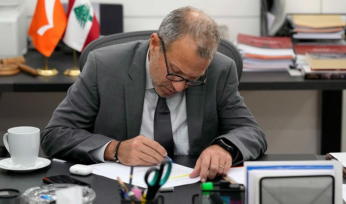 باسيل وخطر الهزّة… والهروب إلى الأمام!